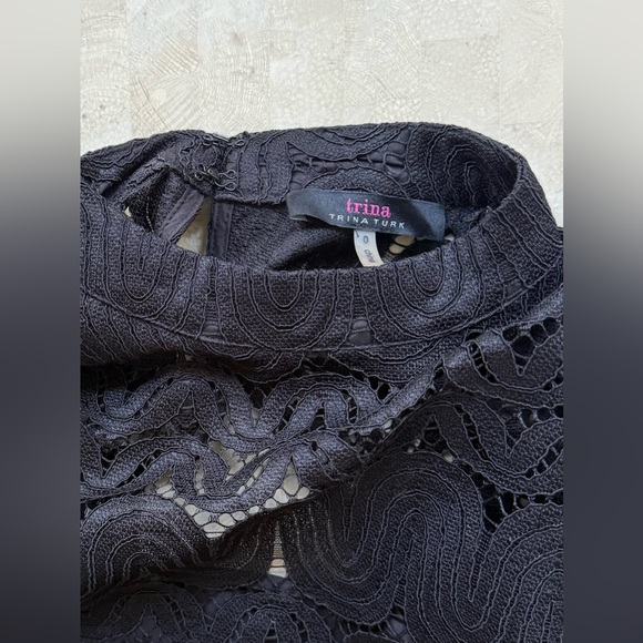 Trina Turk Lace Bell sleeve Black dress Formal fairy goth Size 0 - Picture 4 of 7